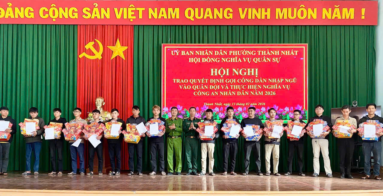 gen-h-DC Loc tăng quà TN